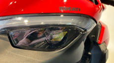 Ducati Streetfighter V2 (22MY)